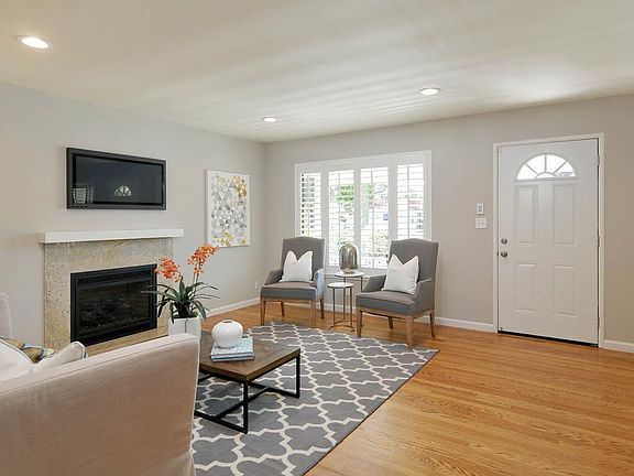 4th image of 687 Borregas Ave