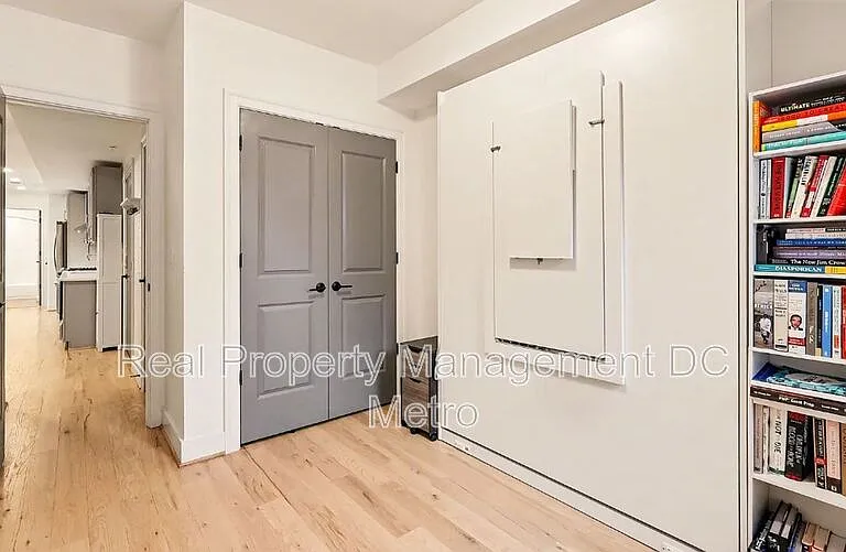 811 Upshur St NW #1 — Photo 8