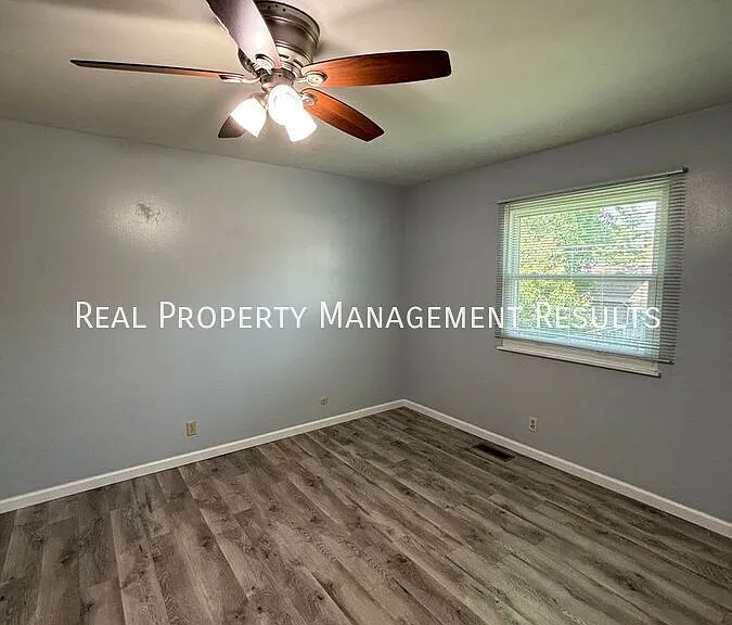 4208 Spring Valley Rd — Photo 14
