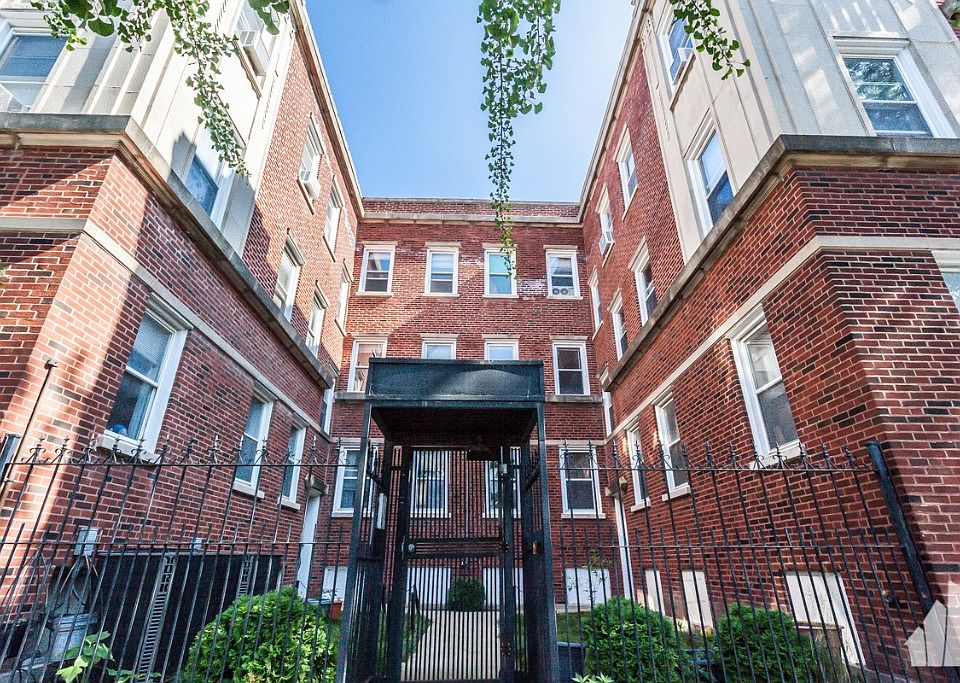 1st image of 1476 W Winnemac Ave #1