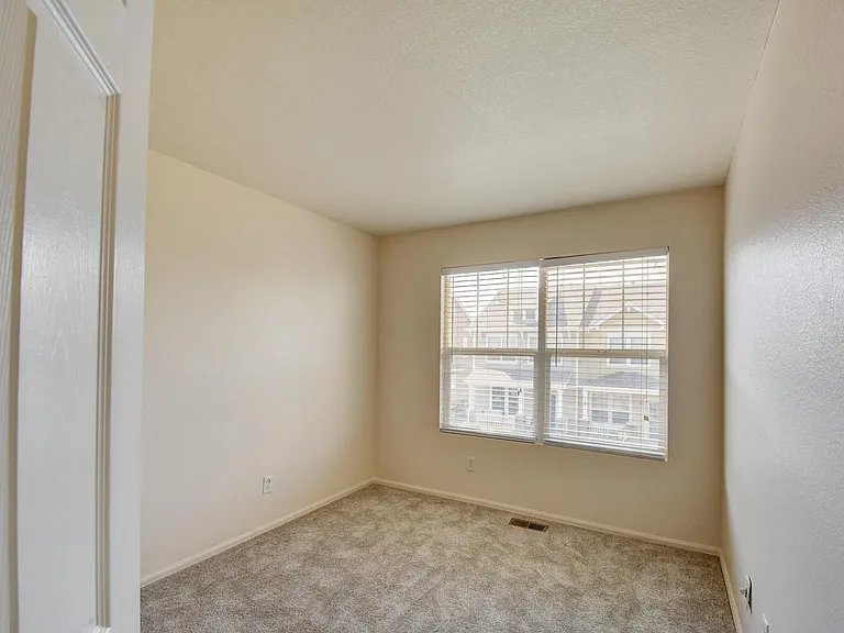 15612 E 96th Way #32E — Photo 13