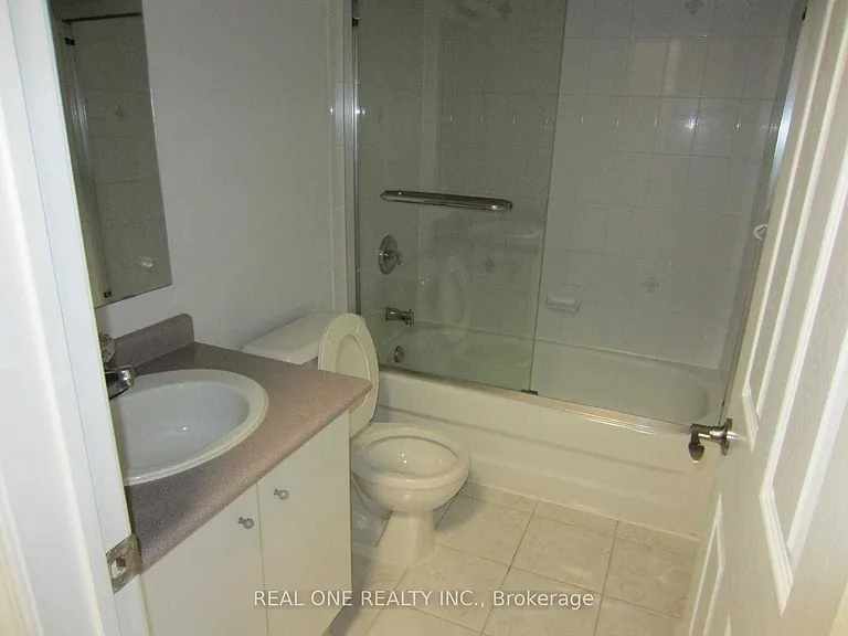 6 Cox Blvd #5 — Photo 9