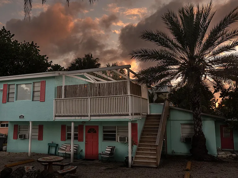 205 Coral Rd #1 — Photo 9