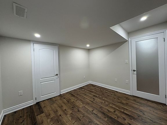 4th image of 115 Yates Dr #Basement