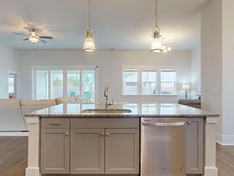 204 Edgewater Way — Photo 28