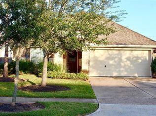 5415 Summer Spring Ln, Rosharon, TX 77583
