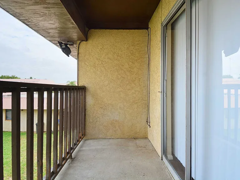 Crossings Apartments — Photo 8