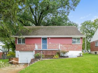 8624 Belcrest Ln, Saint Louis, MO 63114