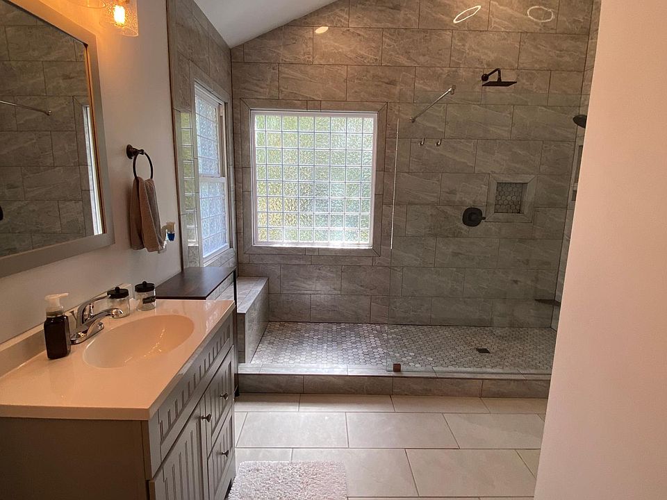 1st image of 9125 Twin Trail Dr