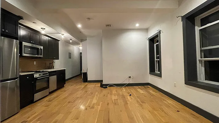 Rented by Doorway NYC, LLC | media 25