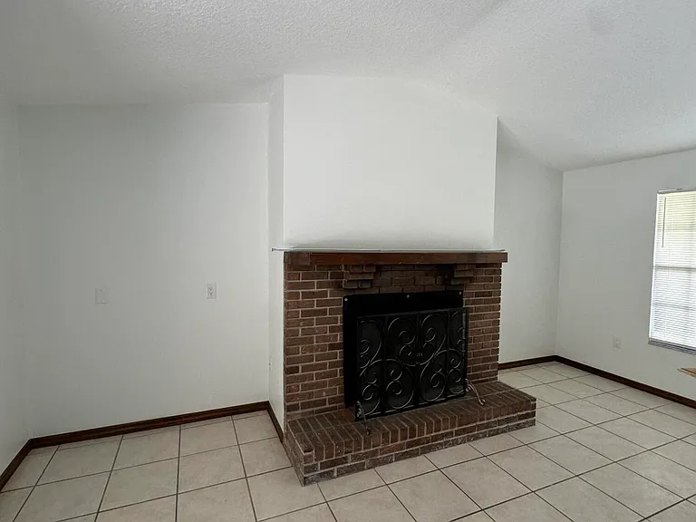 5585 Barna Ave — Photo 3