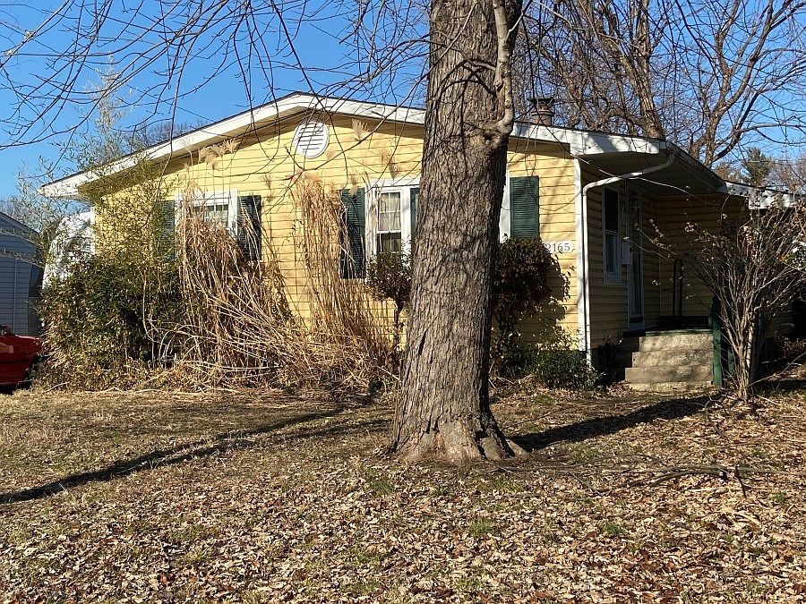 1st image of 2165 Bern Ave