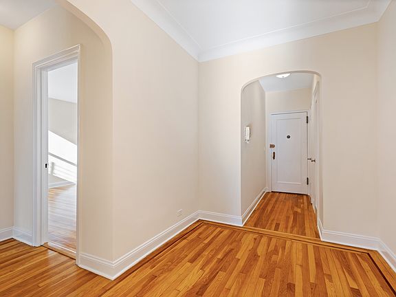 4th image of 310 E 75th St APT 6C