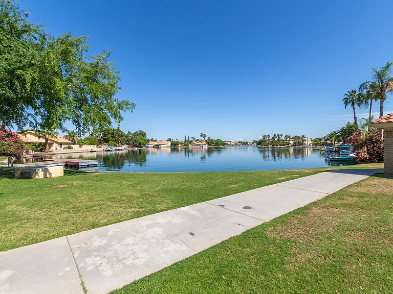 3103 N Meadow Ln — Photo 51