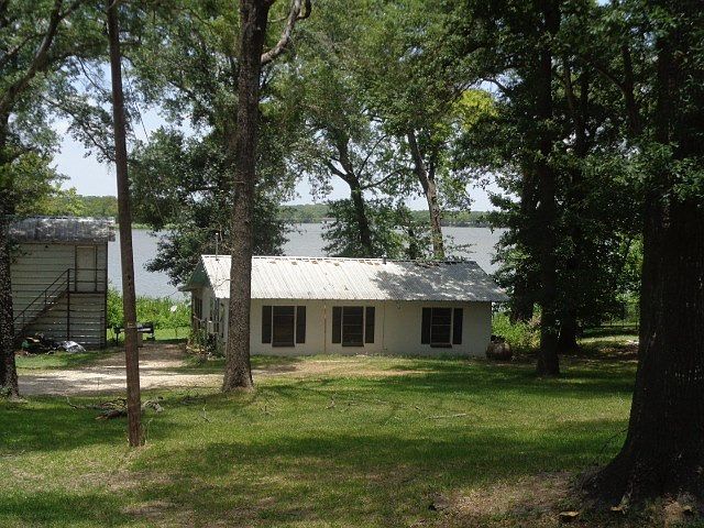 1st image of 430 Redbud #A