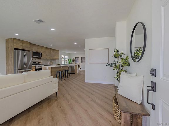 3rd image of 10841 Elderburry Ct