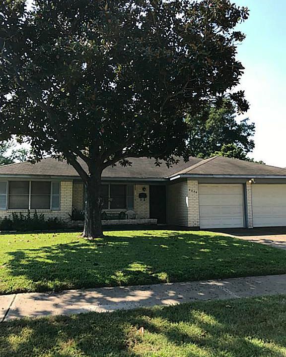 1st image of 4206 Justin Ln