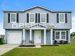 104 Firefly Ln, Owens Cross Roads, AL 35763