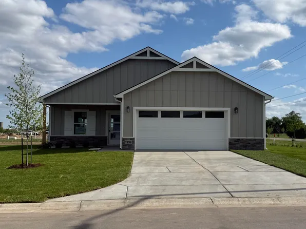 2898 S Maize Ct, Wichita, KS 67209