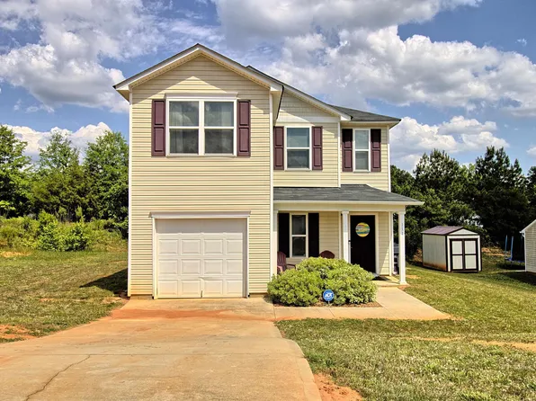 111 Botany Dr, Laurens, SC 29360