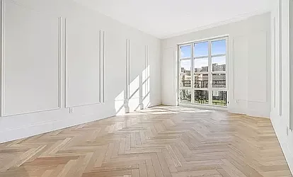 Sold by Hooli Homes New York Inc