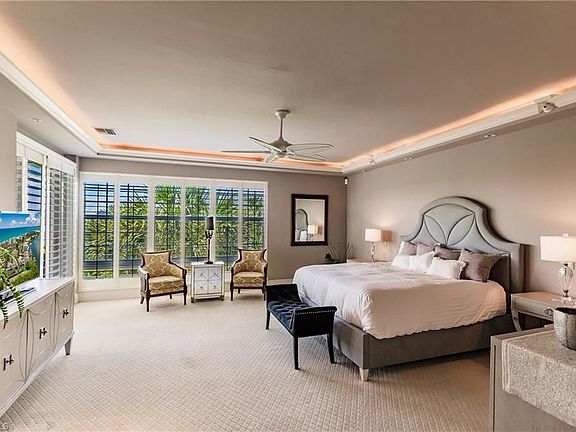 5th image of 25941 Hickory Blvd #2