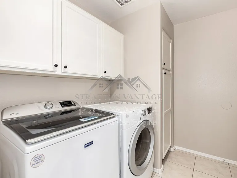 6631 E Rhodes St — Photo 18