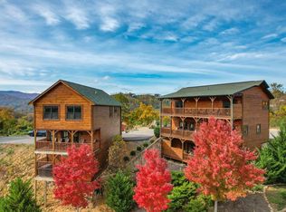 779 & 783 Park Vista Way, Gatlinburg, TN 37738