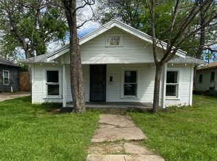 1225 E Baltimore Ave, Fort Worth, TX 76104