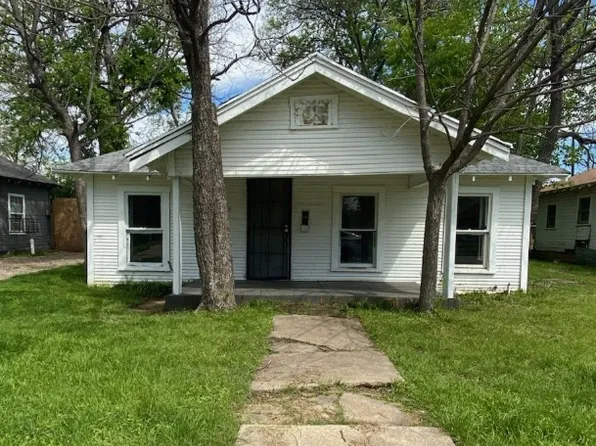 1225 E Baltimore Ave, Fort Worth, TX 76104