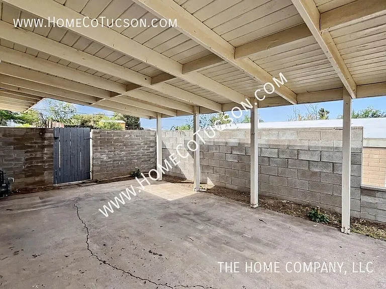 118 W 5th Ave — Photo 21