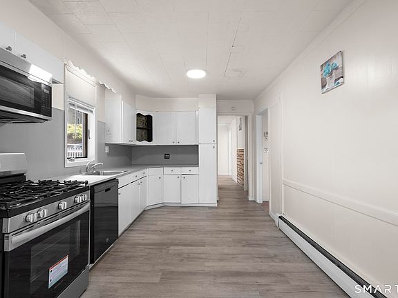 5th image of 52 Alder Street