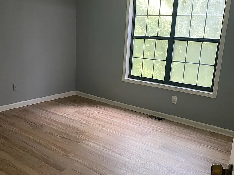 2191 Cedar Creek Ln — Photo 15