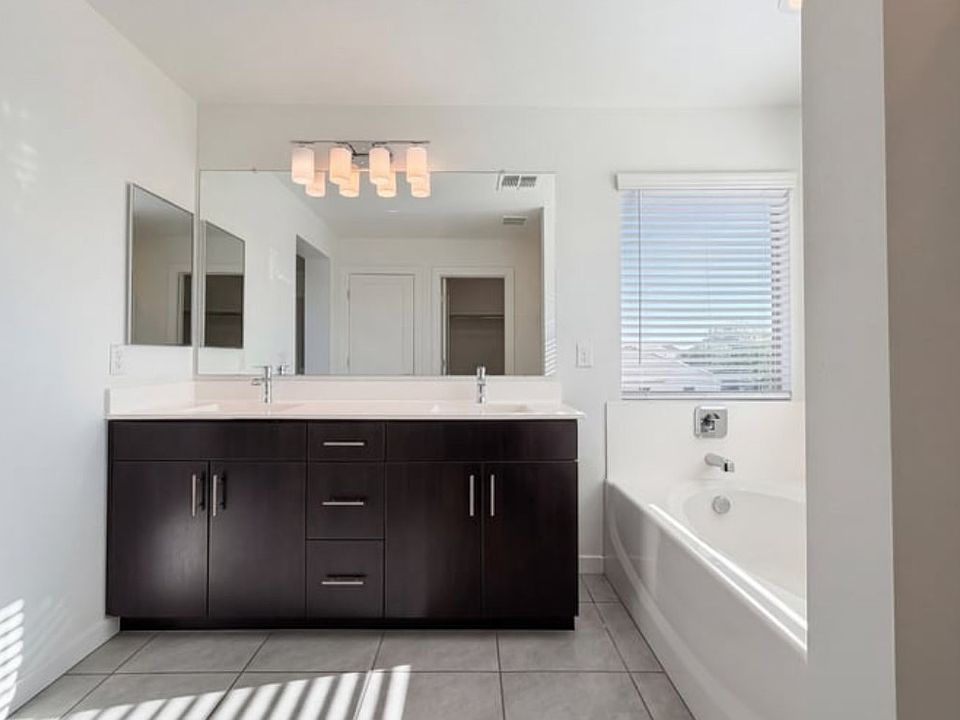 1st image of 7216 S 8th St #1
