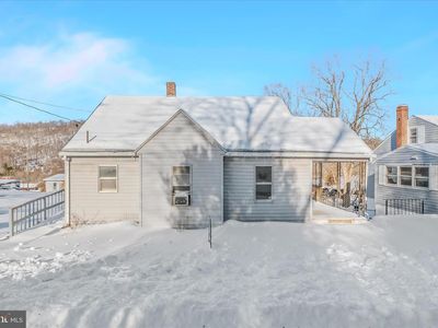 310 Greenway Dr, Berkeley Springs, WV, 25411