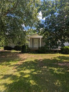 111 Jay Vonne Trl, Stokesdale, NC, 27357