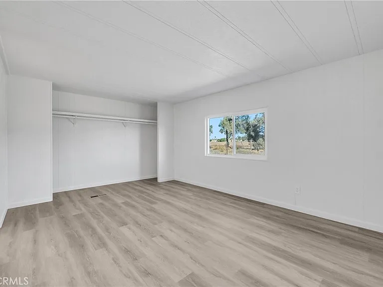 22450 House Ln — Photo 5