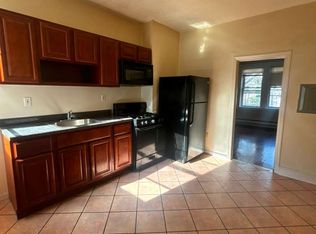 393 13th Ave APT 7, Newark, NJ 07103