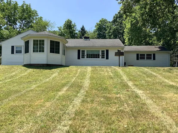 237 Chandler Ln, Montgomery, NY 12549