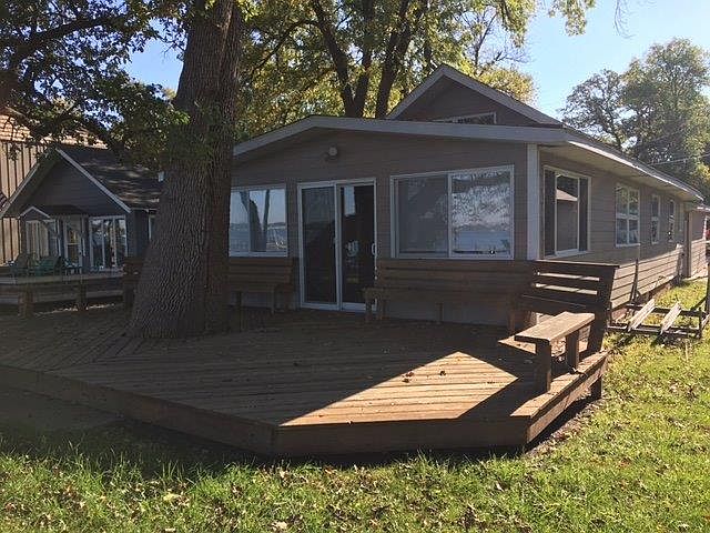 1st image of 1407 S Lakeview Dr