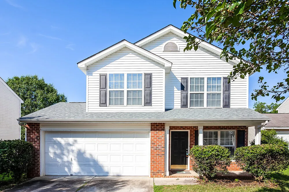 3 bed, 2.5 bath, 1744 sqft, $1,890 — Photo 1