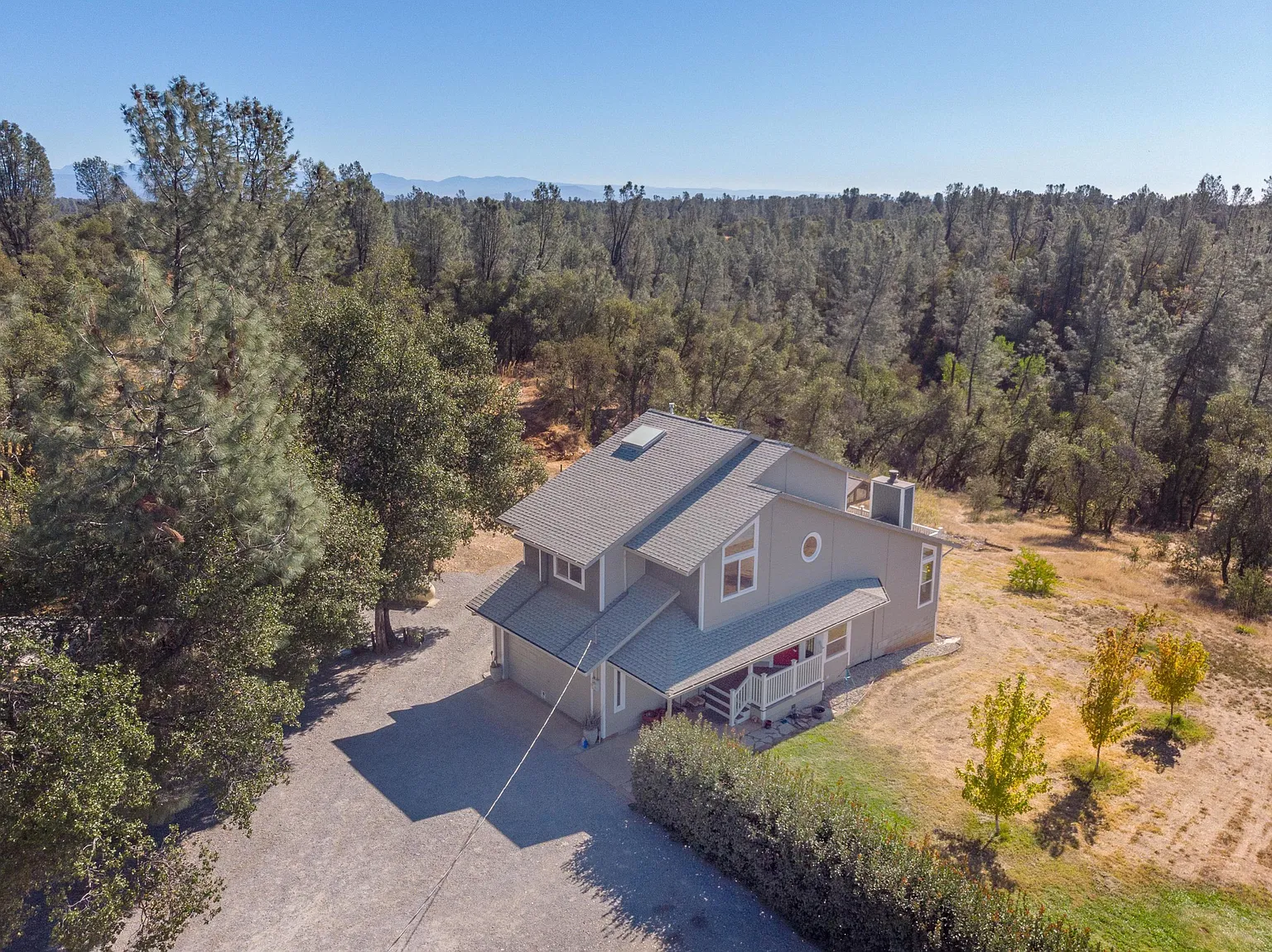 17805 Flowers Ln photo 1