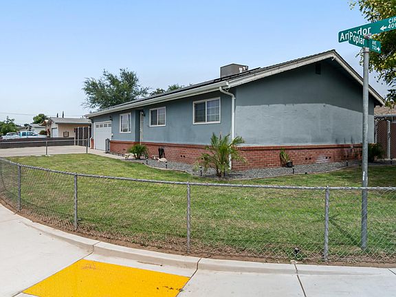 4th image of 401 Amador Cir