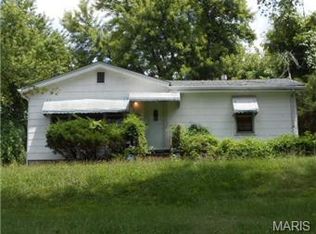 2988 Ridgeway Ave, Saint Louis, MO 63114