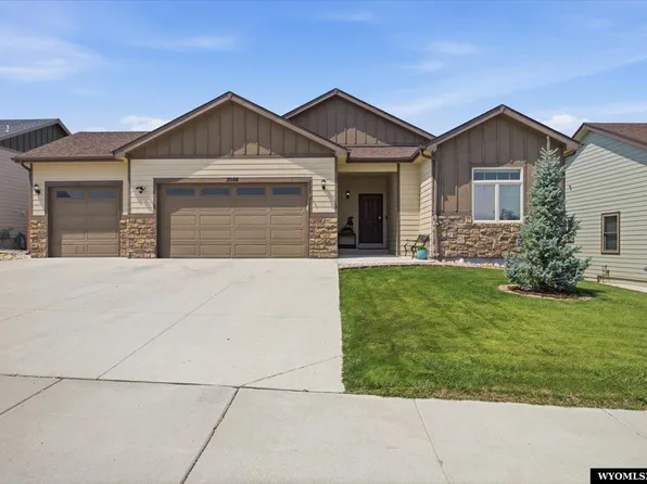 3056 Indian Springs Dr, Casper, WY 82604