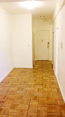 Sold by Samuel Realty | media 23