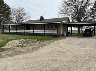 745 Crest Rd, Caldwell, ID 83607