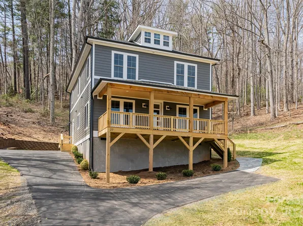 27 Diana Rose Ln, Asheville, NC 28805