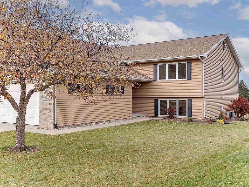 1st image of 222 Ineichen Dr