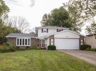 383 Brantley Ln, Brunswick, OH 44212